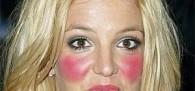 Britney, sempre te achei uma garota mau exemplo.