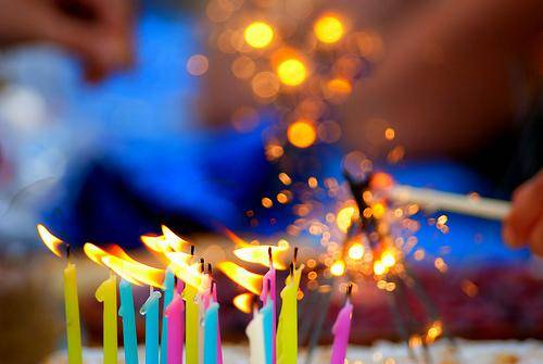 Bazar Free Shop 1 ano