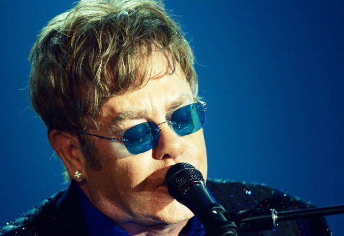 Elton John, genial como sempre