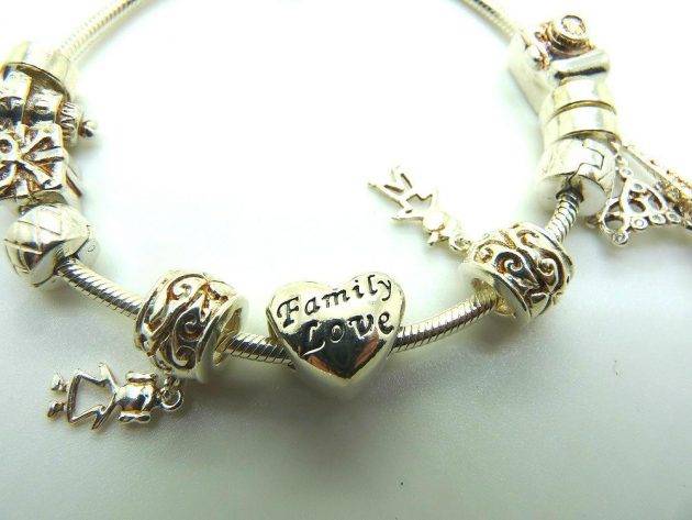 www.juicysantos.com.br - bracelete eternity com berloques de prata da zenith