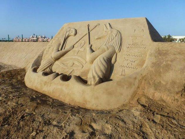 escultura-de-areia1