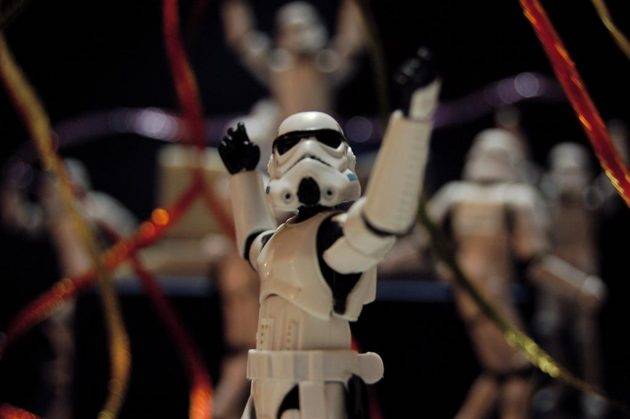 stormtrooper-dançando