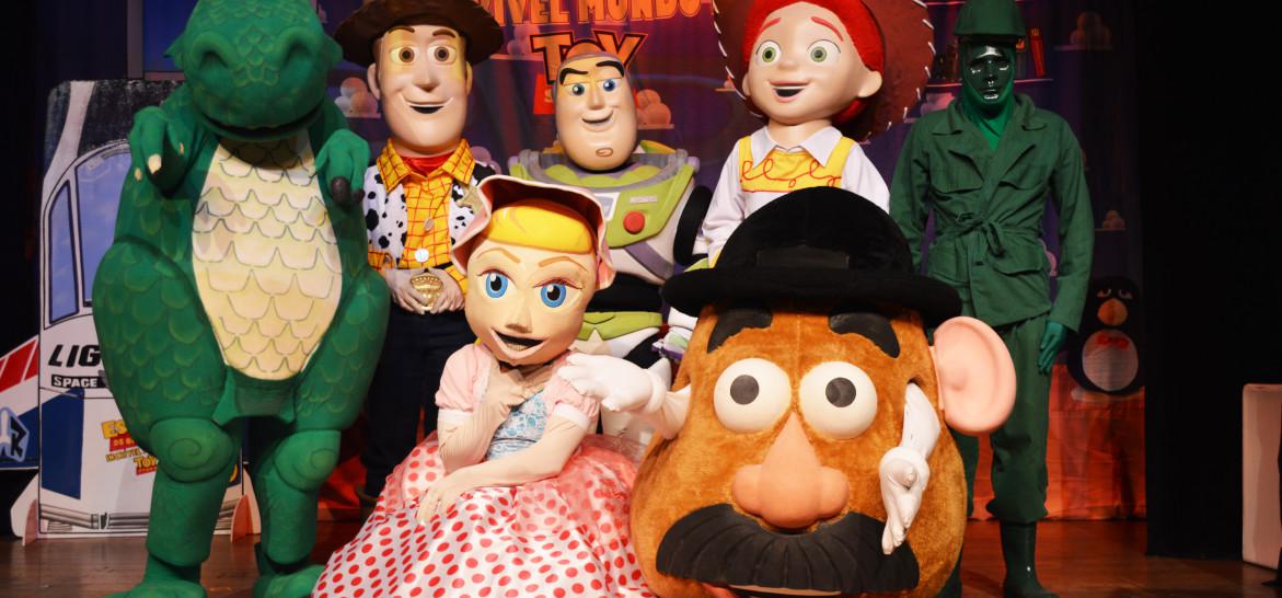 incrivel mundo de toy story