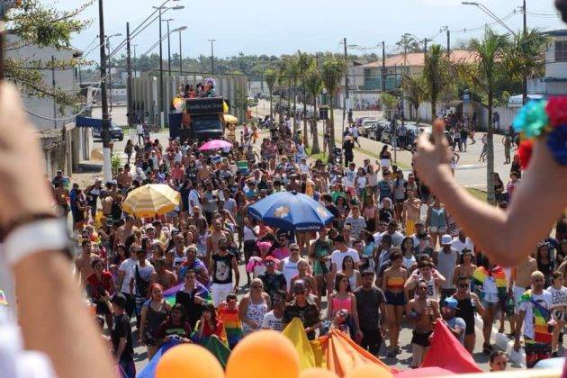 juicysantos.com.br - Parada do orgulho LGBT de Praia Grande