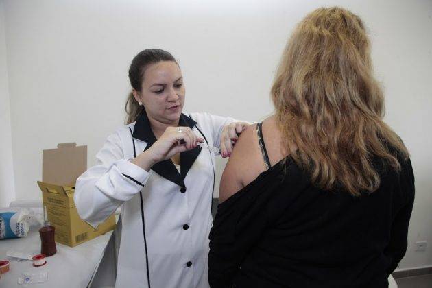 juicysantos.com.br - Vacina contra a gripe em Santos
