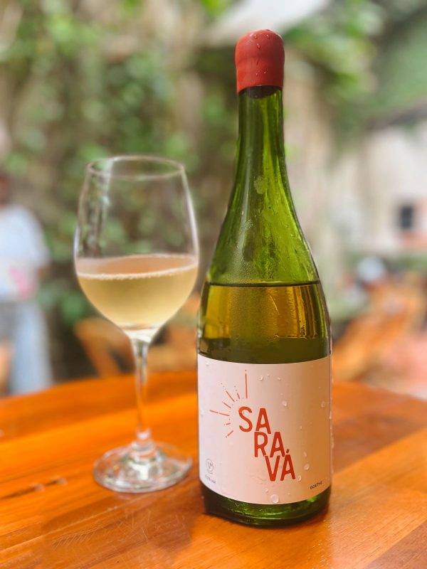 www.juicysantos.com.br - vinho saravá do Merlô Vinho e Bossa, um lugar para amantes do vinho em Santos