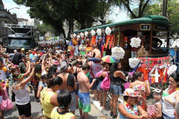 Tudo o que vai rolar no Carnaval de rua em Santos no Centro Histórico 