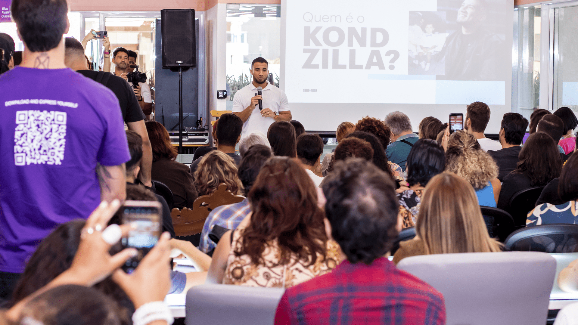 Konrad Dantas, o KondZilla em palestra no Juicyhub - Foto por Douglas Santos