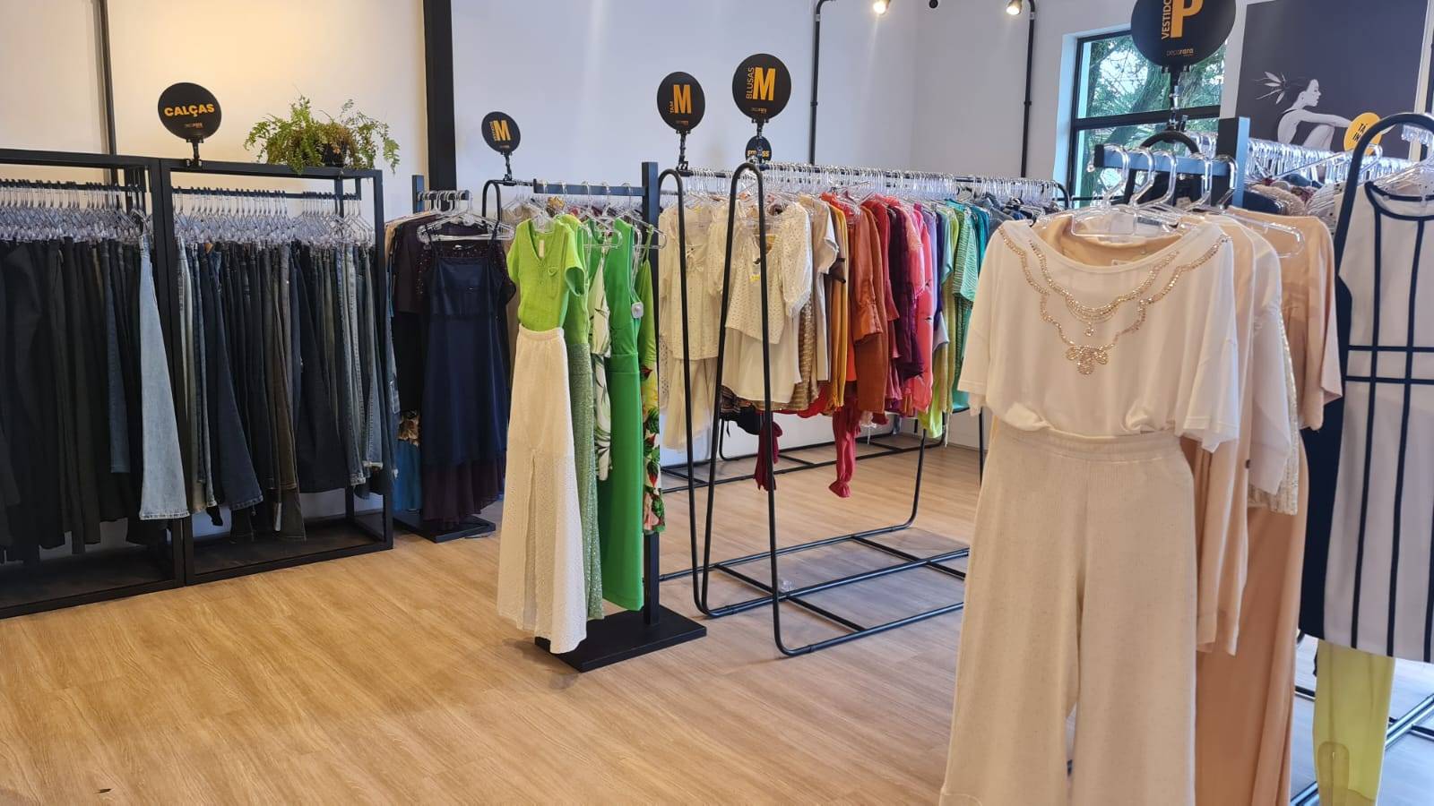 Peça Rara Handmade Peça Rara: 5 motivos para conhecer este brechó em Santos | Juicy Santos