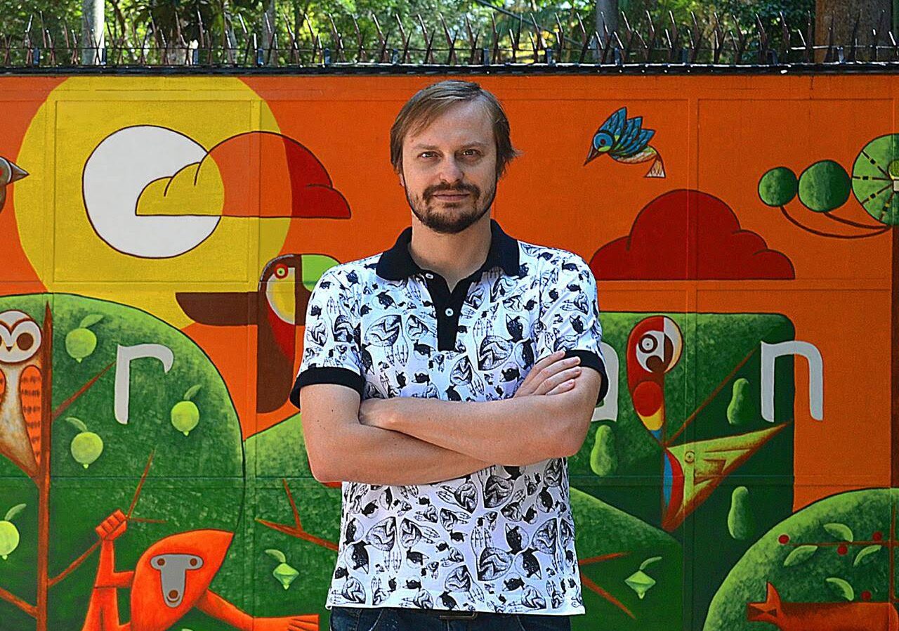 Orquidário de Santos exibe mostra artística