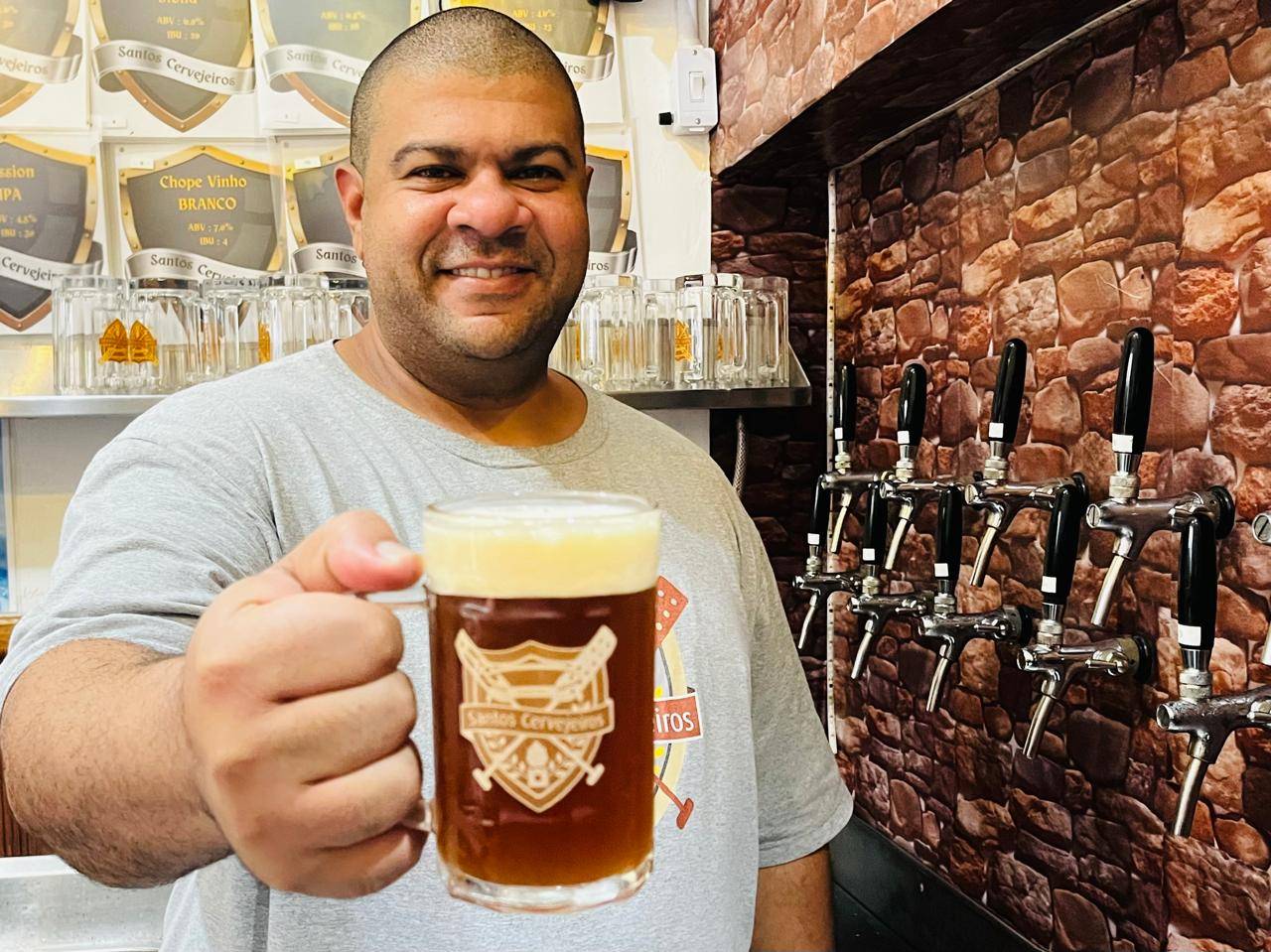 www.juicysantos.com.br - Santos Cervejeiros é a primeira cervejaria artesanal com selo Carbono Neutro em SP