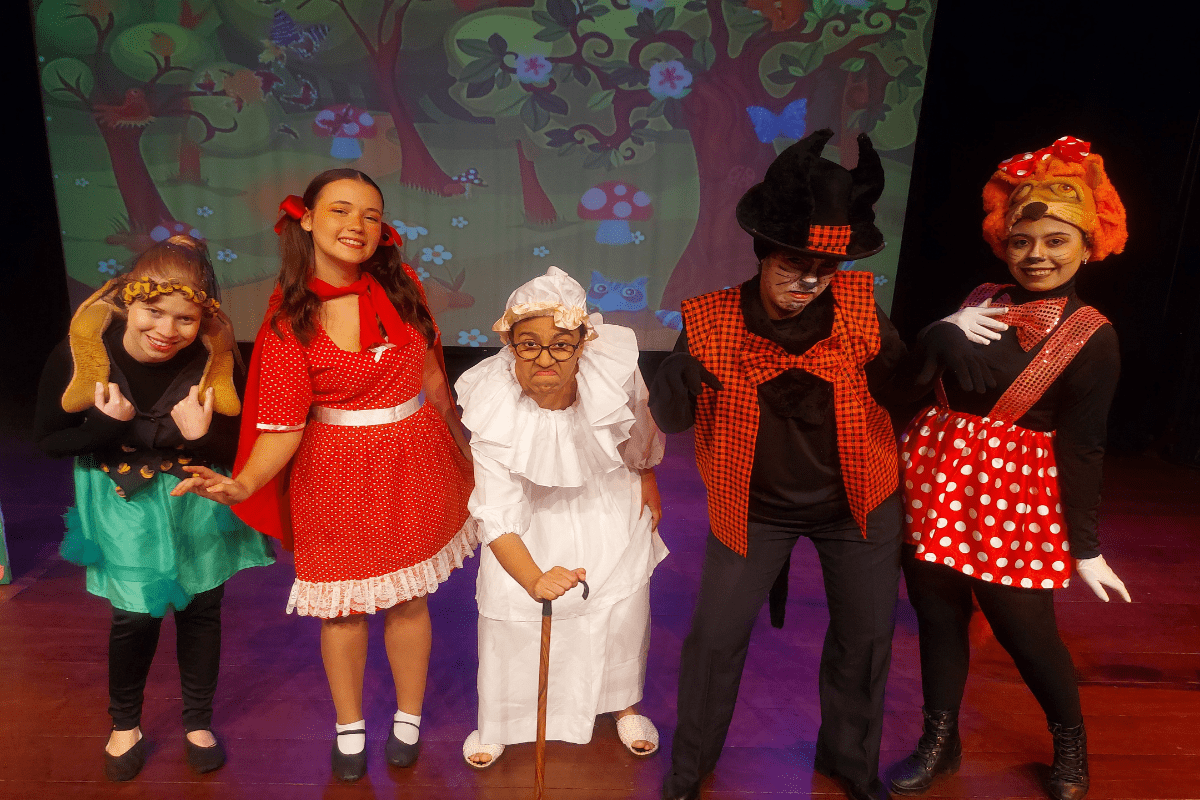 Chapeuzinho Vermelho no Guarujá