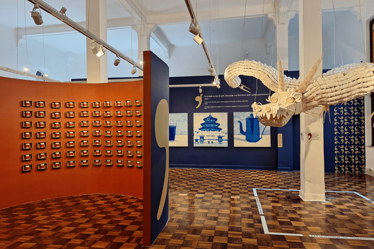 Exposição Ouro Negro e o Dragão