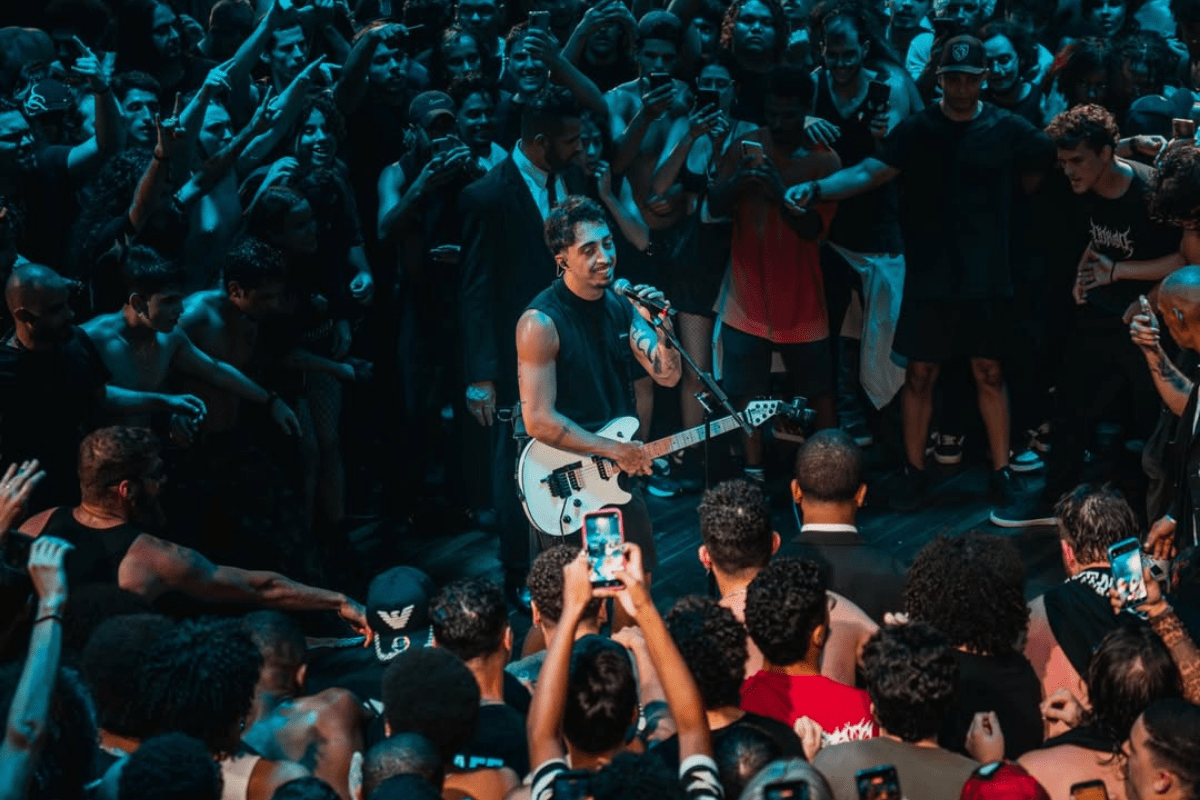 Lucas Inutilismo em Santos