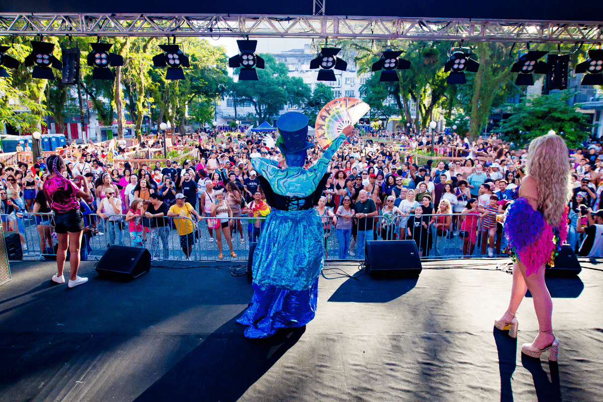 www.juicysantos.com.br - A 9ª Parada do Orgulho LGBT+ de Santos acontece neste fim de semana