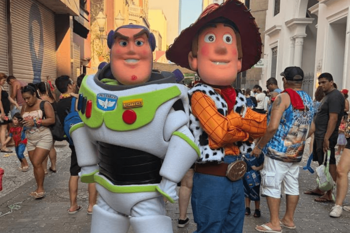 Personagens de Toy Story no Cine Roxy 6