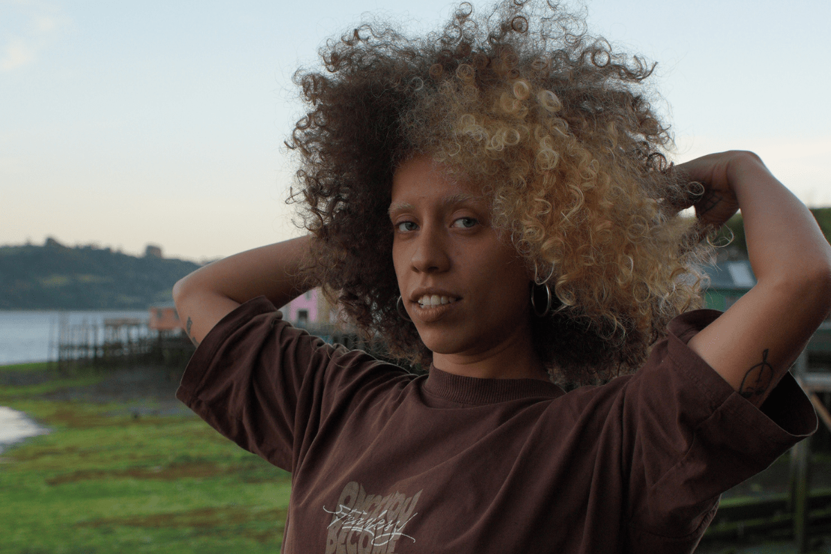 www.juicysantos.com.br - Diez leva a performance da Baixada para novos territórios da América Latina