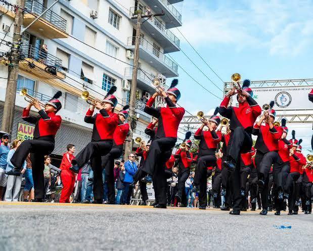 Concurso de bandas e fanfarras
