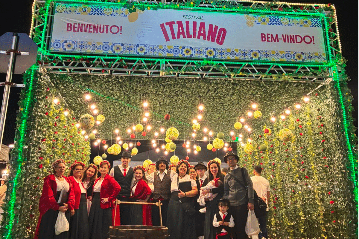 Festival Italiano e do morango no Guarujá